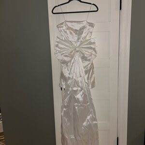 Windsor White Wedding Dress with Bow Detail
